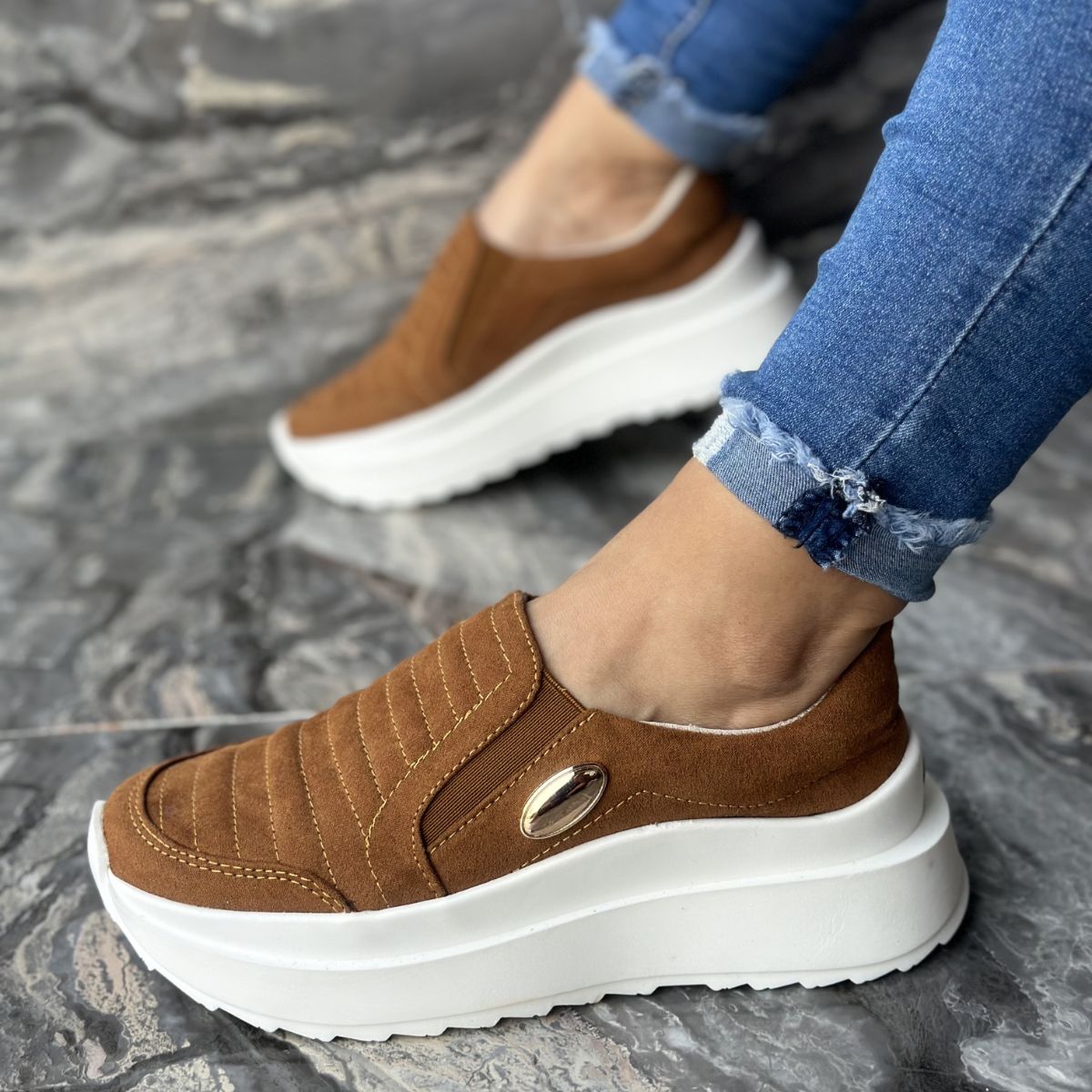 ZAPATILLAS CLÁSICAS